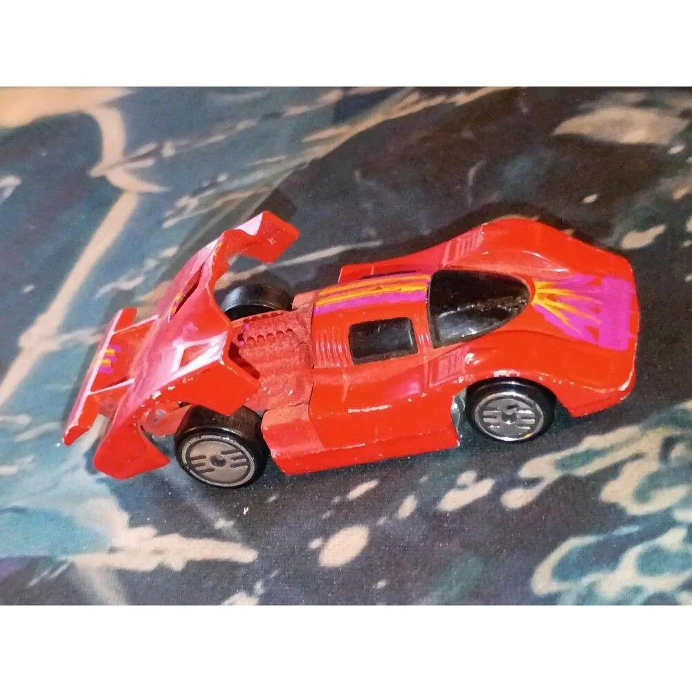 Hot Wheels 1988 Mainline Red Sol Aire CX4 Ultra Hots Malaysia Diecast Car
